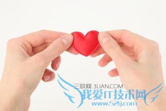 宝宝发烧为何呕吐?发烧呕吐应该怎么办 52IJ母婴教育