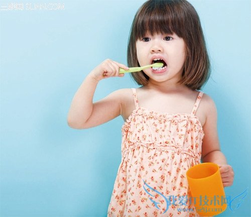 怎样让孩子爱上刷牙 52IJ母婴教育