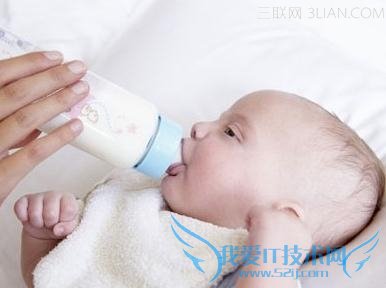 新生儿切忌“哺乳前喂养” 52IJ母婴教育