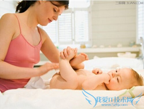夏季宝宝患尿布疹怎样护理 52IJ母婴教育