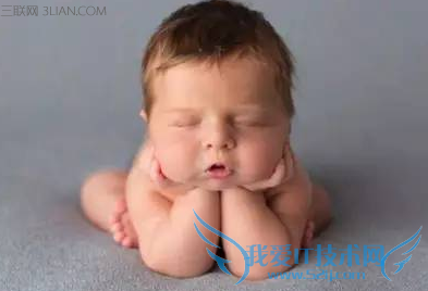 婴儿洗澡肚脐能沾水吗 52IJ母婴教育