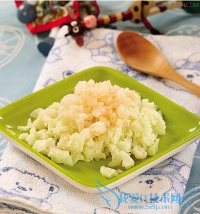 9个月婴儿辅食:虾末菜花 52IJ母婴教育