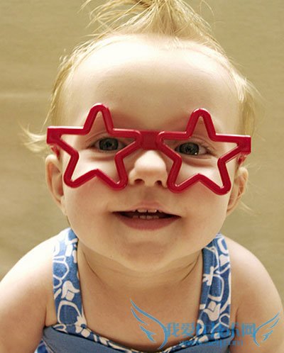 宝宝揉眼睛容易引发的眼病 52IJ母婴教育