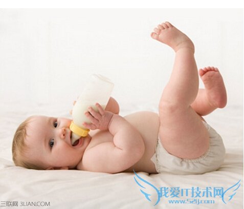 爸妈如何判断宝宝是否吃饱了 三联