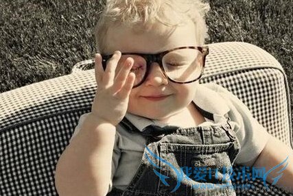 帮助宝宝护眼怎么做 52IJ母婴教育