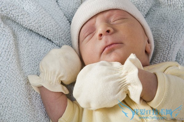 ÐÂÉú±¦±¦Òª²»Òª´÷ñ×Ó ÈýÁª