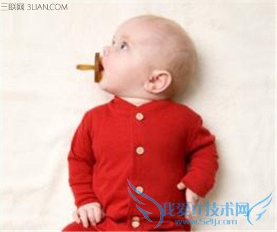三个月婴儿过年怎么穿 52IJ母婴教育