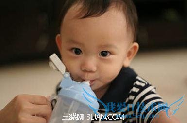 宝宝喝水注意5个要点 52IJ母婴教育