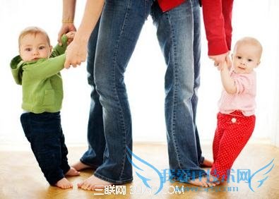 教育孩子爸爸妈妈们应如何配合 52IJ母婴教育