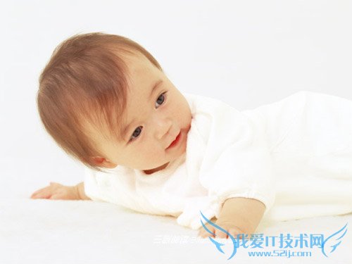 宝宝八字脚 及早矫正好 52IJ母婴教育阅读