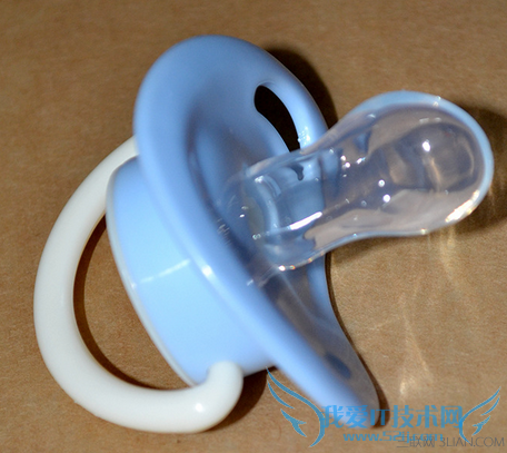 如何选择奶嘴 52IJ母婴教育