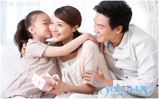 ��ĸ��ζԺ��ӱ��ﰮ ����