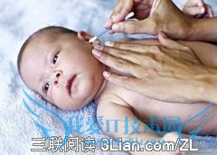 宝宝耳朵不能随便挖 52IJ母婴教育