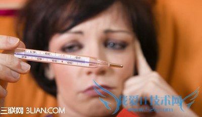 宝宝发烧的症状 52IJ母婴教育