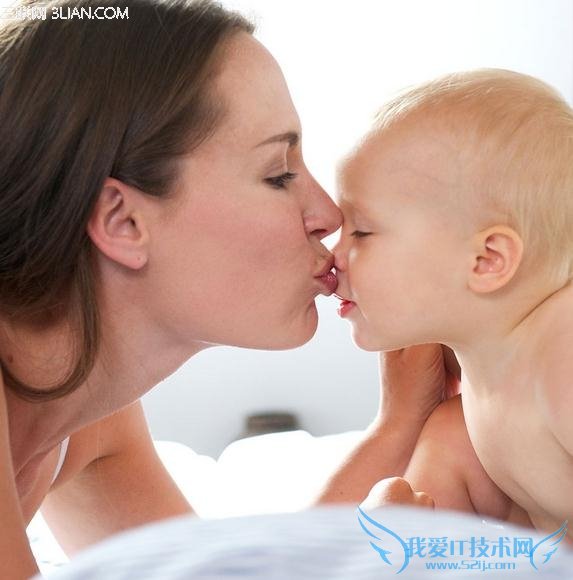 5种情况下父母不要亲吻孩子 52IJ母婴教育