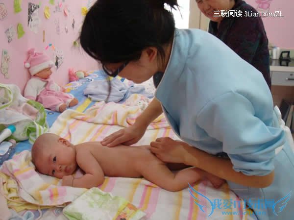 婴儿四种早期教育的训练 52IJ母婴教育阅读