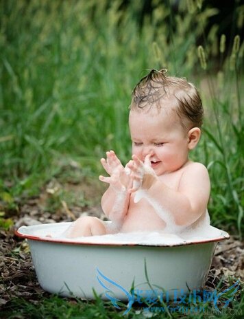 ׶ˮ                 52IJĸӤ