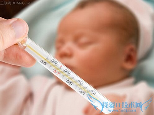 宝宝发烧处理不当易致4病状 52IJ母婴教育