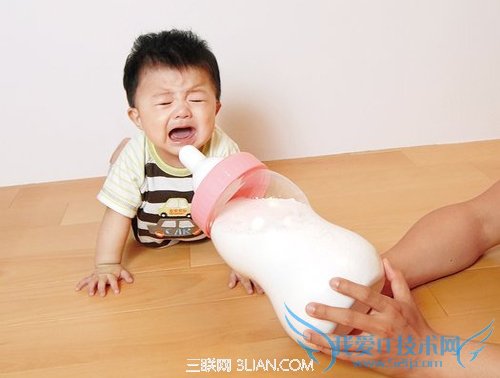 宝宝厌奶怎么办? 52IJ母婴教育