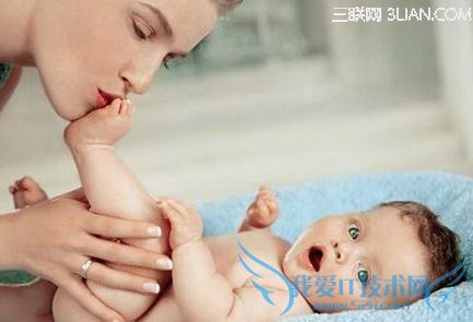 新生儿的四个敏感部位 三联