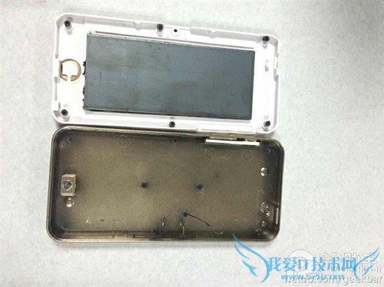 史上最拼的土豪金山寨iPhone5s长什么样 52IJ手机之家