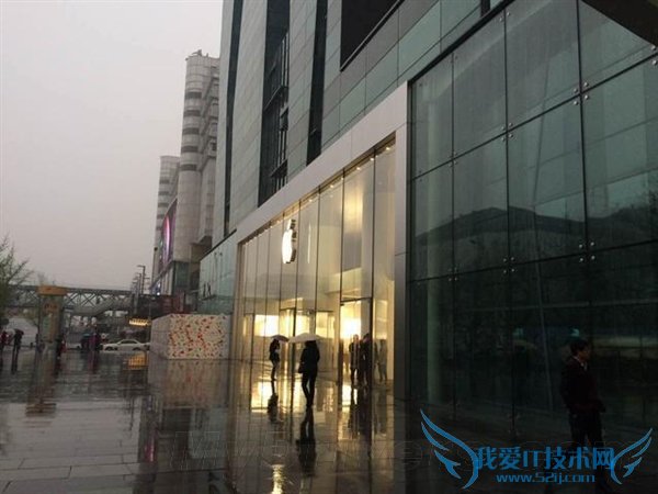 价格不算厚道 9成新iPhone 5S苹果官方折旧体验 52IJ手机之家