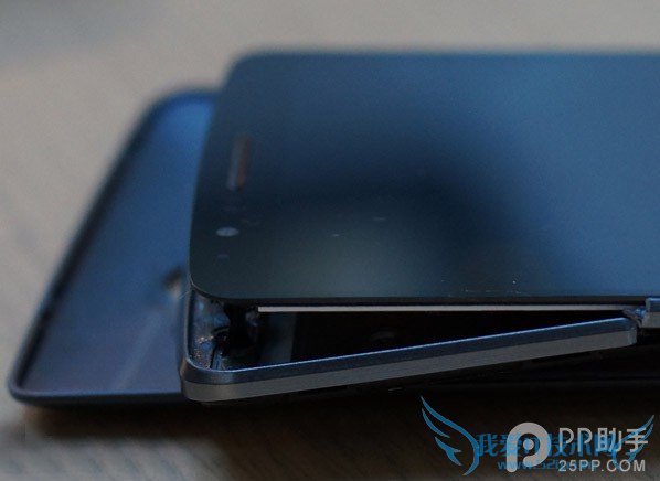 iPhone6 Plus沉冤得雪 压力测试对比杠杠的