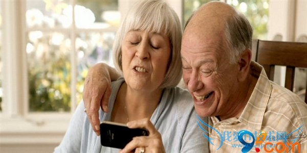 如何让你的父母更爱iPhone 52IJ手机之家