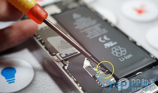 仅需60元 手把手教你换掉iPhone4s电池
