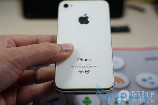 仅需60元 手把手教你换掉iPhone4s电池