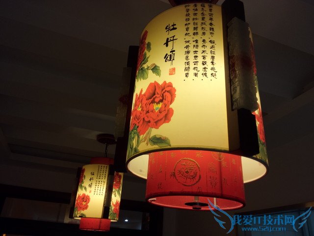 天生骄傲被完爆 锤子手机对比iPhone 6