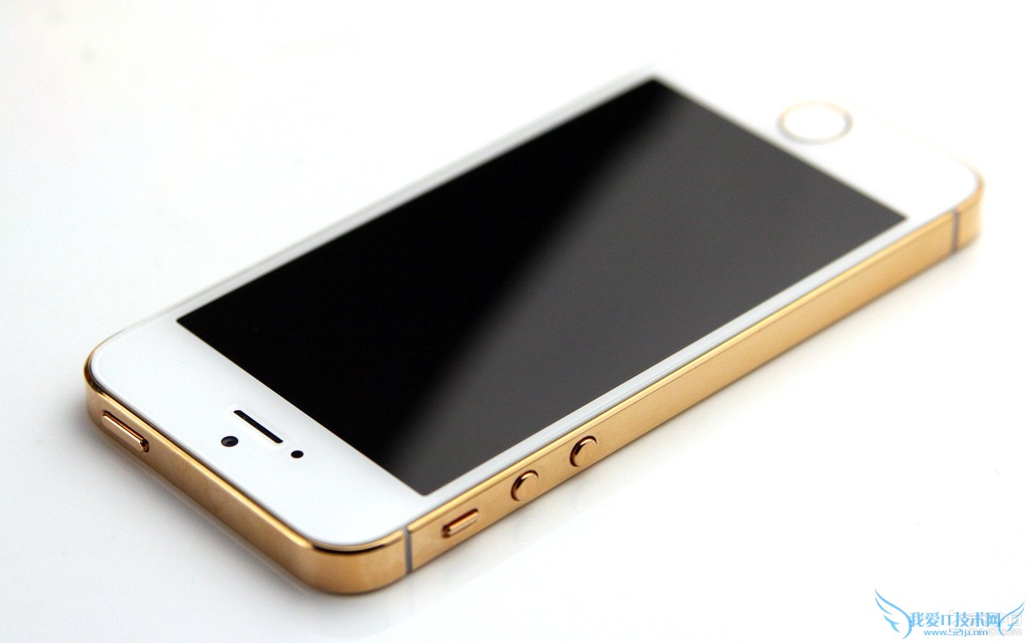 iPhone黑屏无法开机解决教程