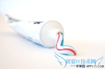 去除iPhone手机刮痕10大妙招 52IJ手机之家