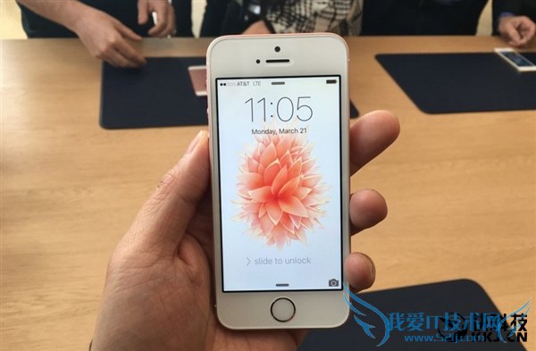 3288元起!iPhone SE国行开卖:现货多到爆
