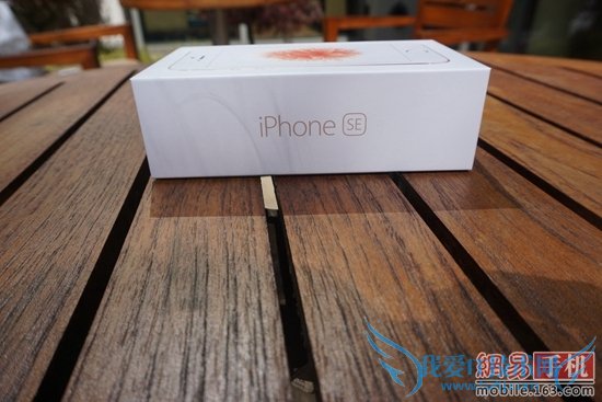小屏旗舰!iPhone SE首发评测:不输iPhone 6S