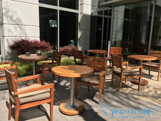 小屏旗舰!iPhone SE首发评测:不输iPhone 6S