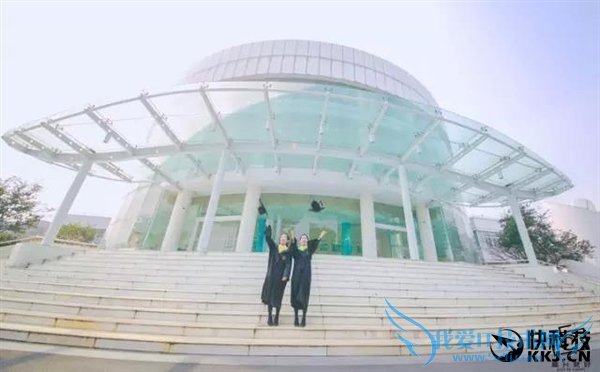 浙大高颜值双胞胎 双双被英国名校录取