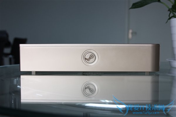 4K@60帧完爆XB1/PS4?国产Steam主机开箱