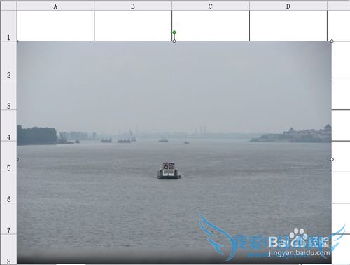 Excel如何让单元格中图片随单元格的变化而调整