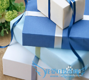 朋友之间如何赠送令人愉快的礼物?