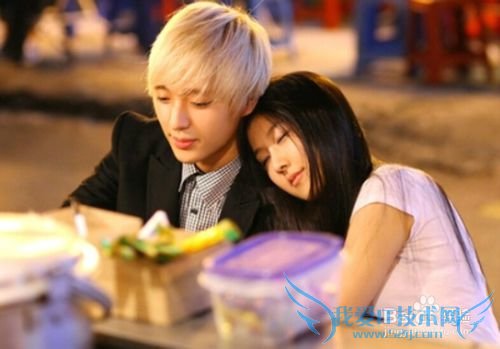 冬日温暖:送女朋友什么礼物好