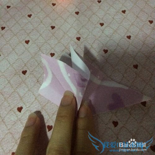 制作精美的蝴蝶装饰礼物