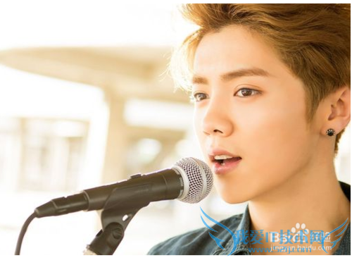 送什么礼物给20岁左右的男生?-普通朋友