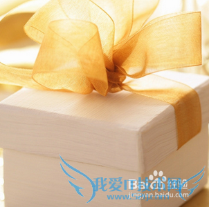 情人节女生送男生什么礼物好