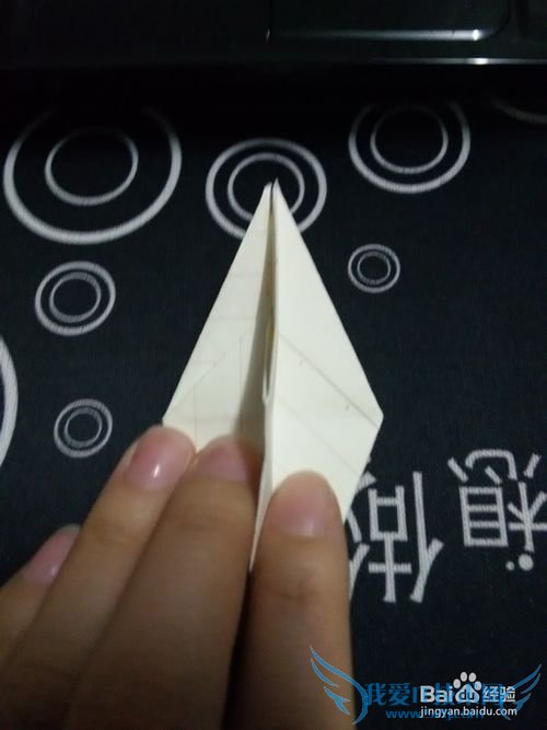 ¸øÏ²»¶µÄËû¼òµ¥µÄÀñÎÈçºÎÓÃÖ½ÕÛÒ»¶ä»¨¡¿¡£