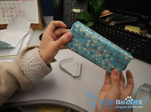 如何简易包装礼物