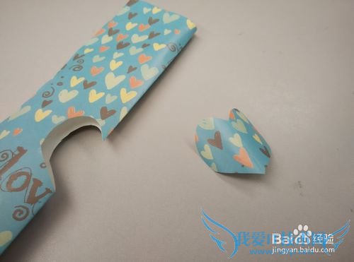 如何简易包装礼物