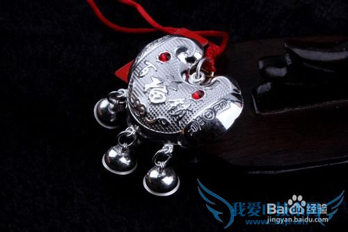 送给刚满月的小宝宝礼物选什么好