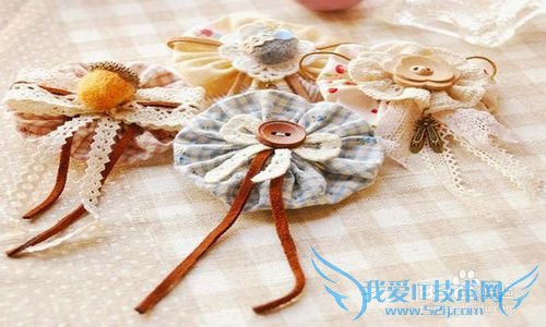 ´º½ÚËÍÅ®ÅóÓÑʲôÀñÎï