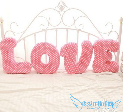 朋友闺蜜订婚送什么礼物好啊